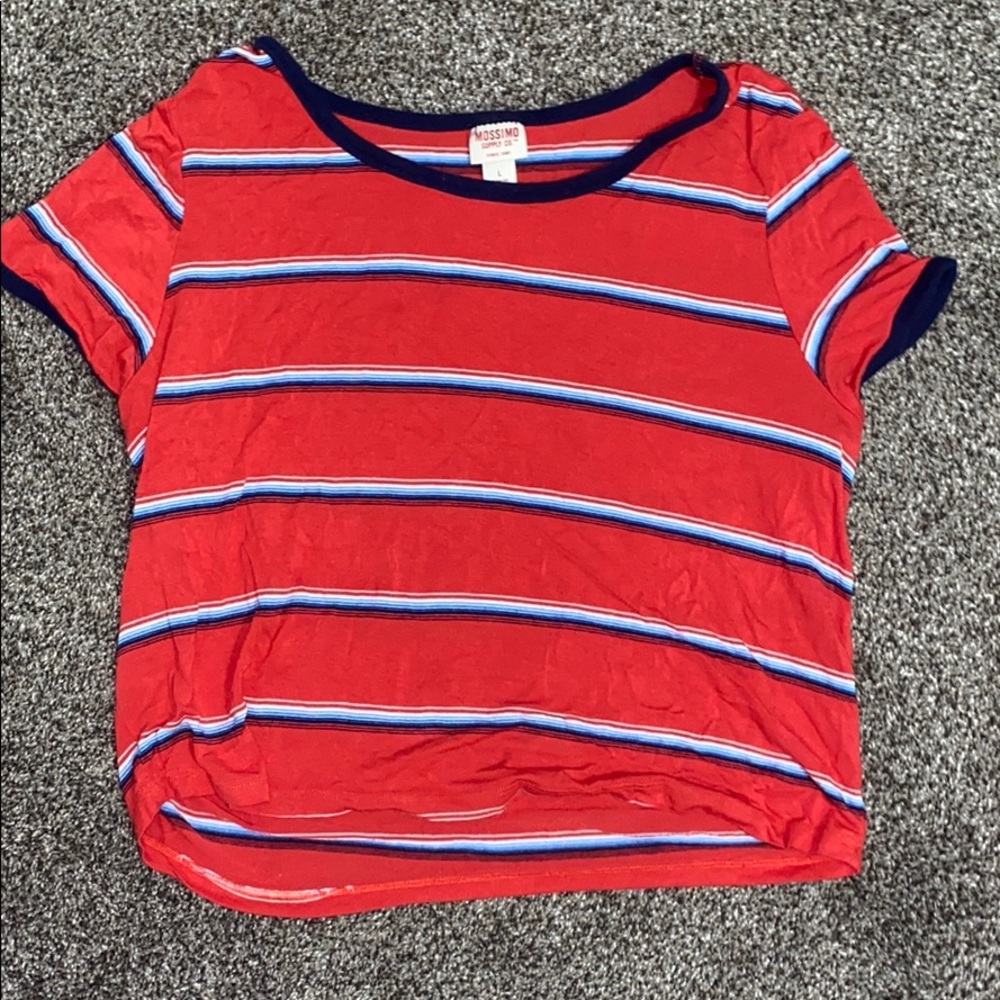 loose tee